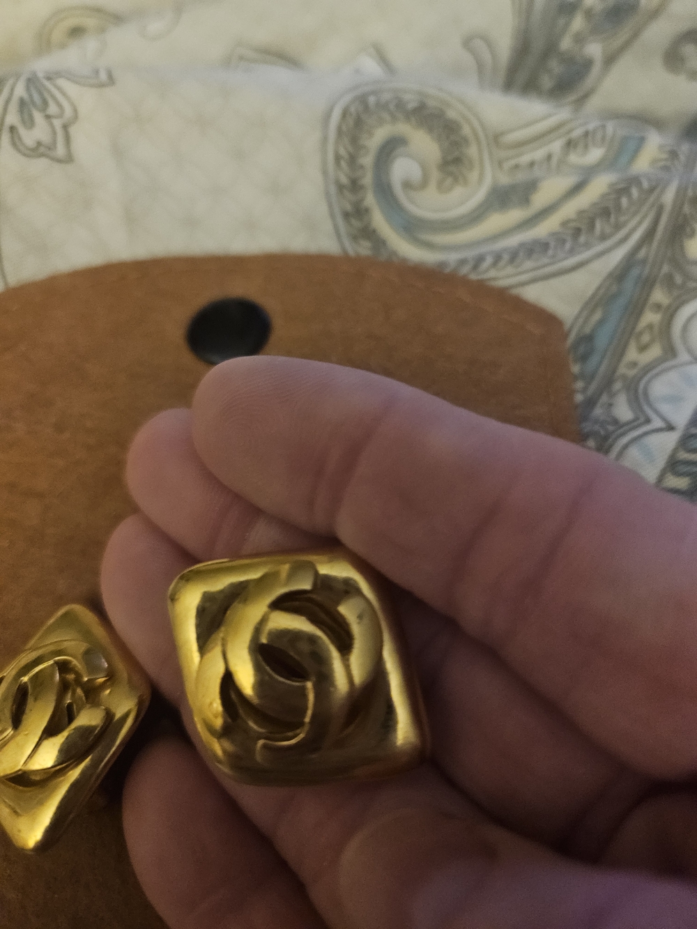 CHANEL Gold Rose-Emblem Clip-On Earrings